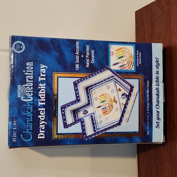 Draydel Tidbit Tray - Picture 1 of 2